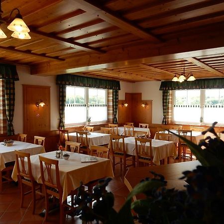 Hotel Pension Rudi - Weingut Kellner Pulkau Esterno foto