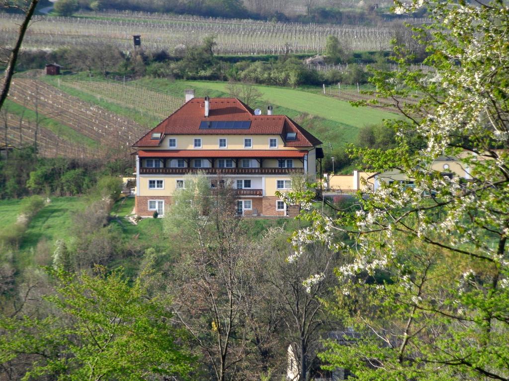 Hotel Pension Rudi - Weingut Kellner Pulkau Esterno foto