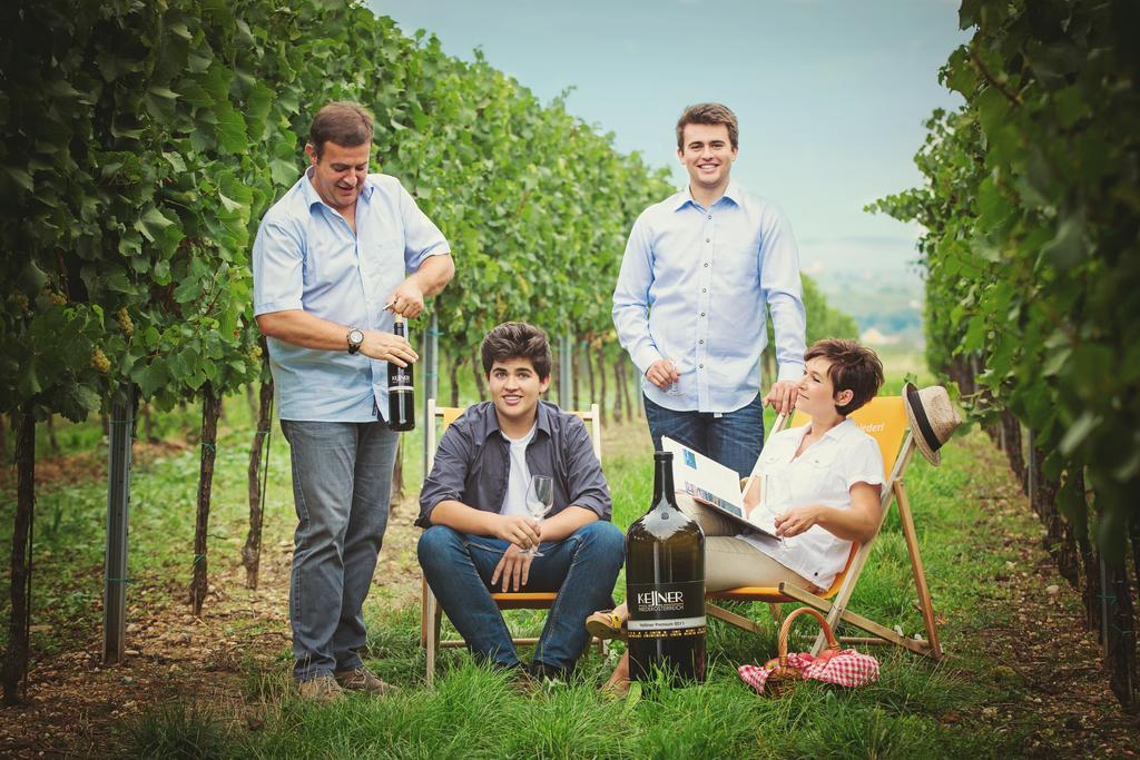 Hotel Pension Rudi - Weingut Kellner Pulkau Esterno foto